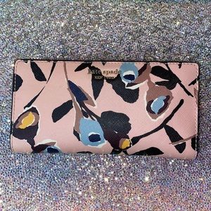 Used-Kate Spade Cameron Paper Rose Large Slim Bifold Wallet